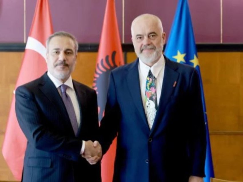 Rama ndan foto nga takimi me ministrin e Jashtëm turk, Hakan Fidan: Një mik i çmuar dhe një prej mendjeve më të mprehta