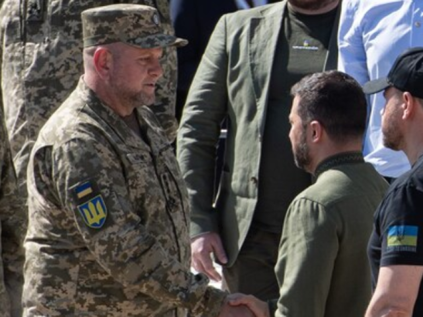 FT: Gjenerali i ushtrisë së Ukrainës refuzon dorëheqjen duke thelluar përplasjen me Zelensky