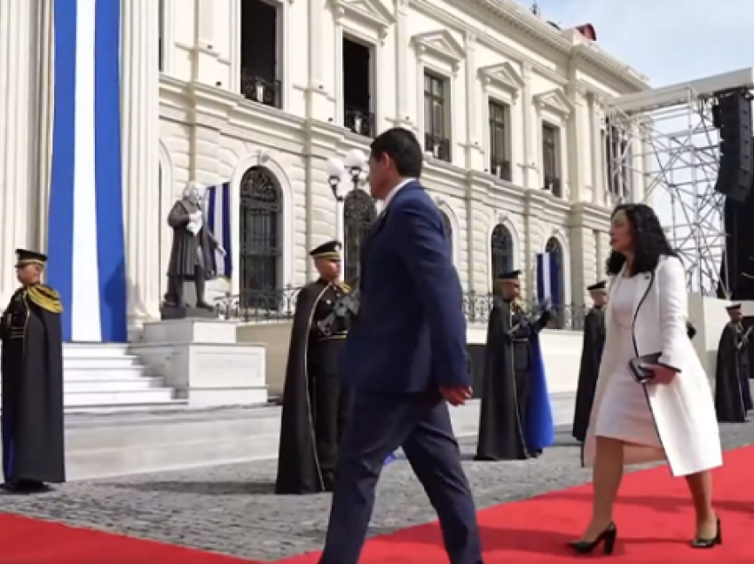 Osmani publikon pamjet nga ceremonia e inaugurimit të Presidentit të El Salvadorit