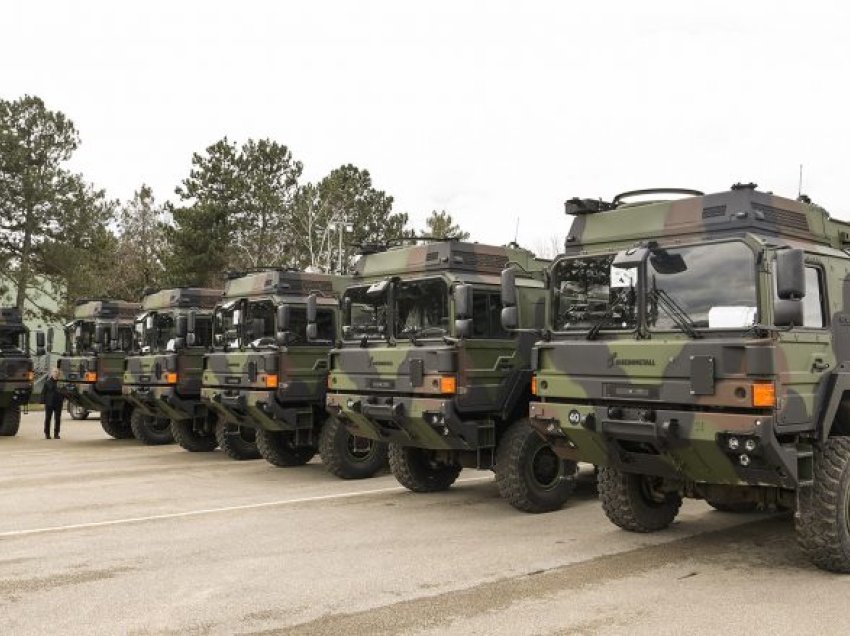 Këta janë 15 kamionët ushtarakë të prodhimit gjerman me të cilët është furnizuar FSK-ja