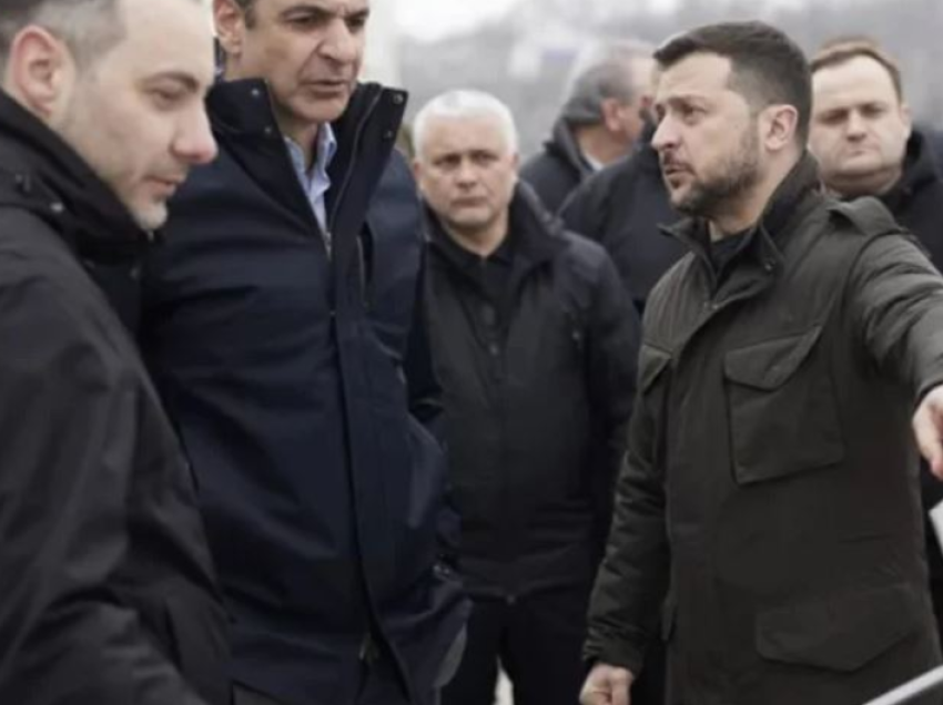 Sulmi në Odesa, Zelensky: Duhet të jesh i sëmurë për të lëshuar një raketë pak metra larg kryeministrit grek