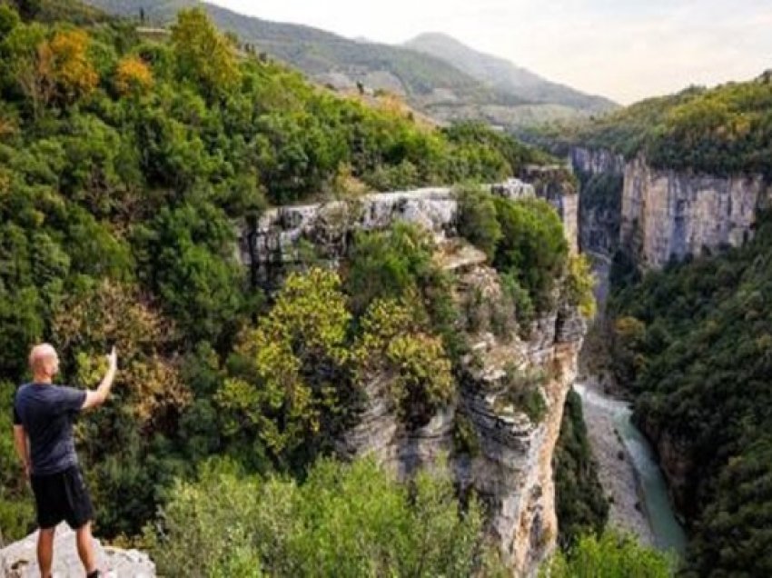 ​Media gjermane rekomandon Shqipërinë për pushime: Këto janë mrekullitë natyrore që duhet të vizitoni