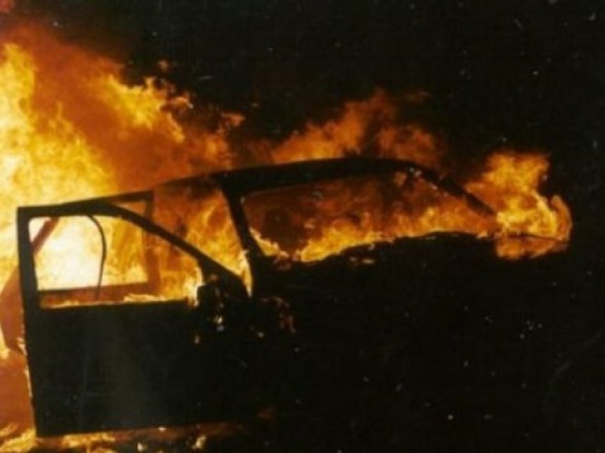 Kaplohet nga zjarri një veturë në lëvizje me targa të huaja në Obiliq