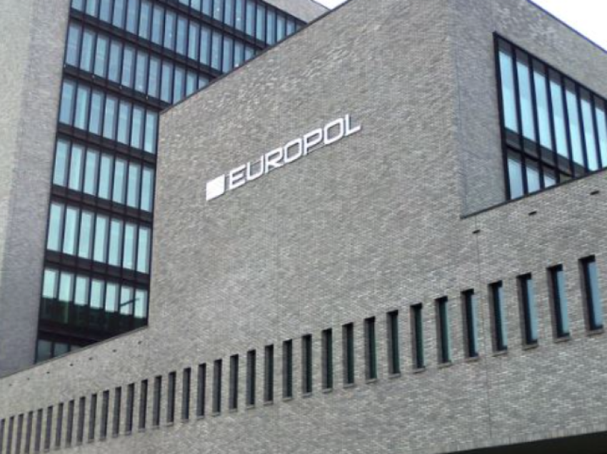 Goditet agjencia policore e BE-së/ Zhdukja e dosjeve të ndjeshme të zyrtarëve të lartë shkakton krizë në Europol