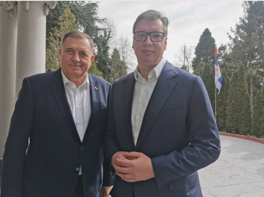 Aleksandar Vuçiq sërish e takon Milorad Dodikun – çfarë po përgatitin presidenti serb dhe i sanksionuari nga SHBA-ja