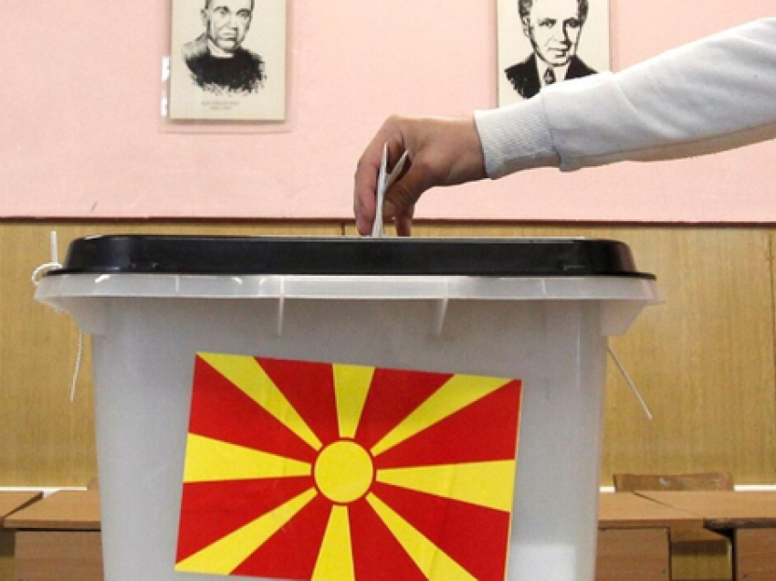 Ndryshimi në Maqedoninë e Veriut ndodhi, por çfarë e pret qeverinë e re? Flet njohësi i politikës maqedonase