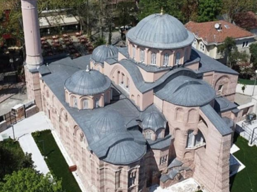 Sërish përplasje mes Athinës dhe Ankarasë/ Greqia kërkon ndërhyrjen e UNESCO-s për shndërrimin e Manastirit “Chora” në xhami