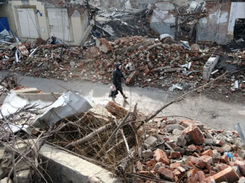 LIVE: Ankohet Rusia: Kjo është barbare/ 7 të vdekur nga sulmi i raketës ukrainase mbi një kompleks apartamentesh në Belgorod