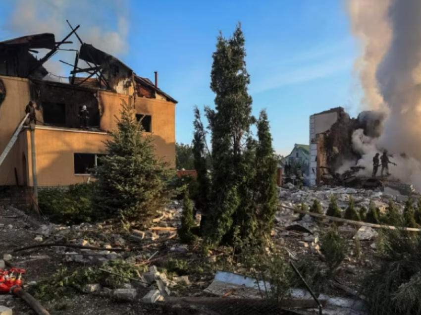 Guvernatori i Kharkivit thotë se ekziston kërcënimi i përhapjes së luftimeve të reja