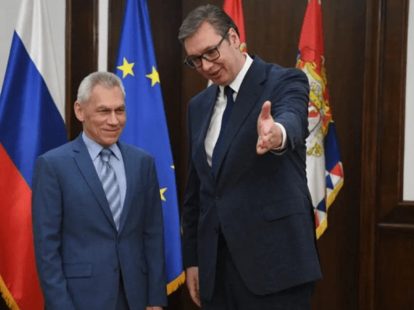 Vuçiq takohet me ambasadorin rus, ja çka i thotë për Kosovën