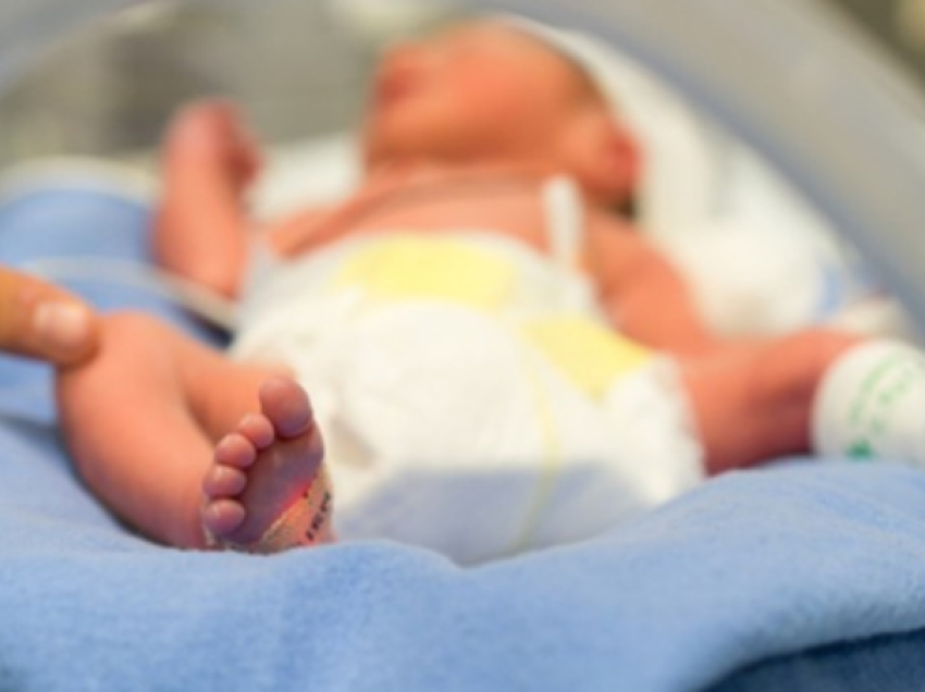 Sa operacione cezariane mund të përballojë një grua për lindjen e fëmijëve?
