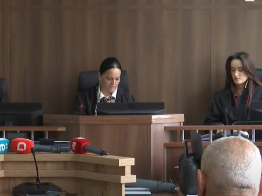 Besnik Berisha avokat i djalit të gjyqtares, kërkohet përjashtimi i saj nga rasti “Brezovica”