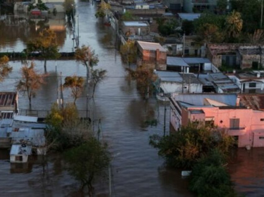 Pas Brazilit, përmbytet Argjentina dhe Uruguai
