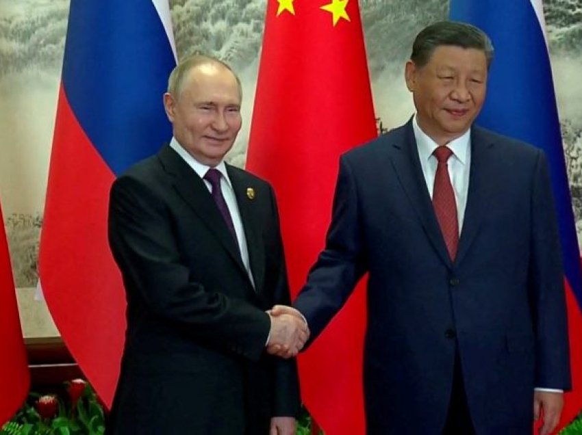 “Miku i vjetër” Putin mbërrin në Kinë për vizitë shtetërore, në samitin me Xi Jinping