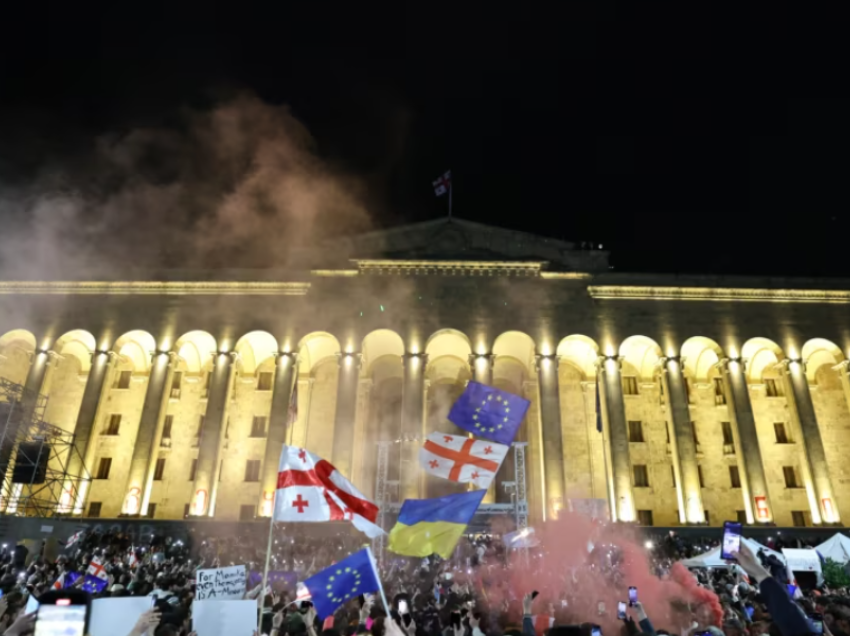 Gjeorgji, protesta të reja pas miratimit nga parlamenti të projektligjit mbi “agjentët e huaj”