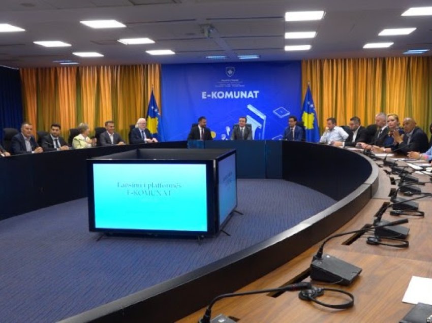 Kurti në lansimin e-Komuna: Do të përmirësohet transparenca dhe llogaridhënia brenda administratave komunale