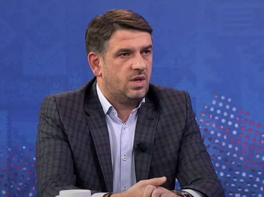 “Në dialog nuk duhet të jetë dikush nga Sllovenia”, politologu tregon se ҫfarë ndodhë nëse Kosova refuzon Asociacionin