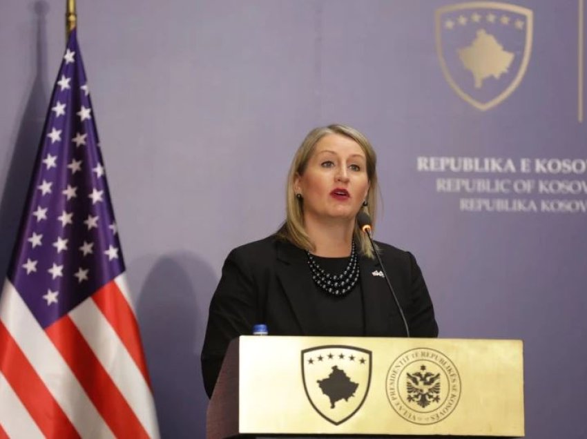 Nënsekretarja amerikane e Shtetit: Jemi thellësisht të përkushtuar për sigurinë e veriut të Kosovës