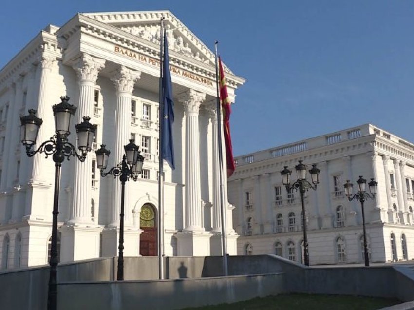 Troshanovski: Qeveria e re në fokus duhet të ketë departizimin e administratës