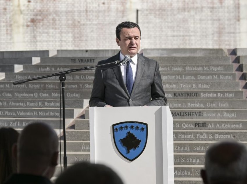 Kurti përkujton të vrarët në masakrën e Dubravës: Secili prej të burgosurve është dëshmitar i historisë dhe së vërtetës