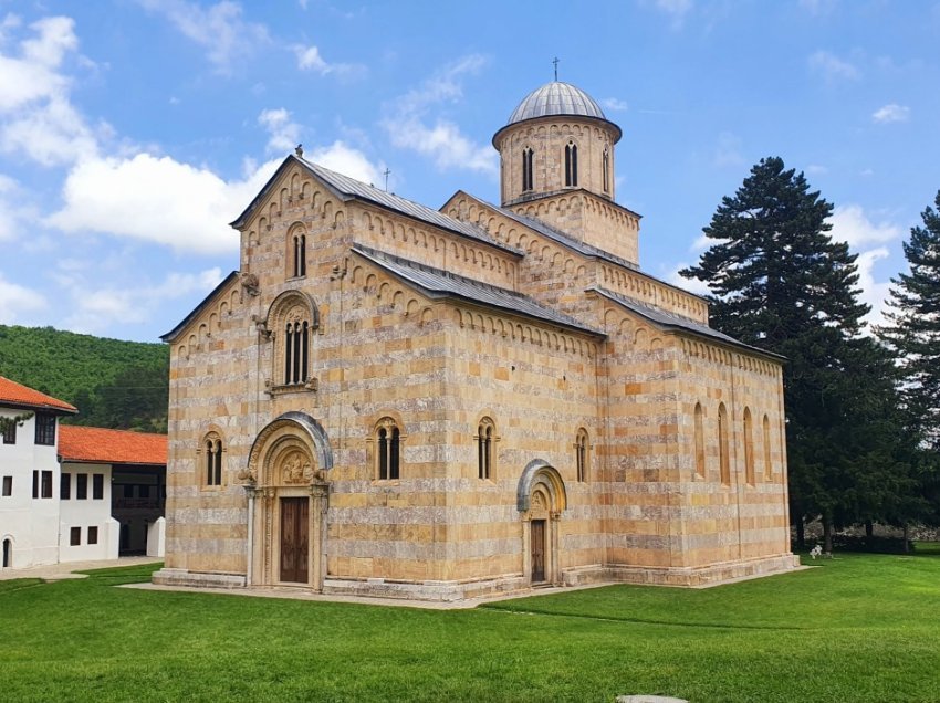 “Toka e Manastirit të Deçanit nuk mjaftoi”/ A u mashtrua edhe një herë Kosova? 