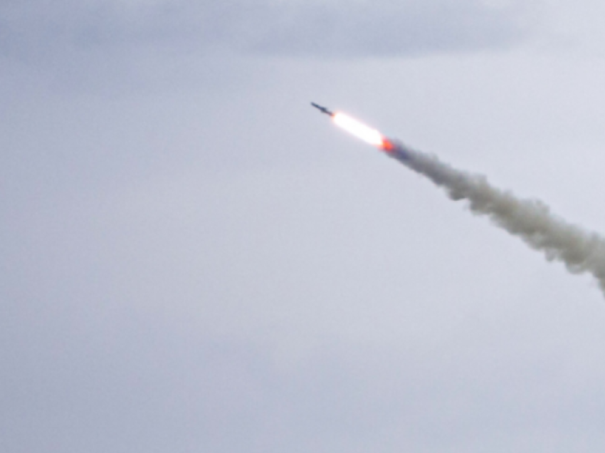 Franca teston një raketë me aftësi bërthamore