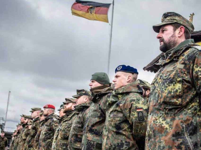 Në Kosovë arrin një kontingjent i ri i ushtarëve gjermanë në kuadër të KFOR-it - komandanti jep detaje
