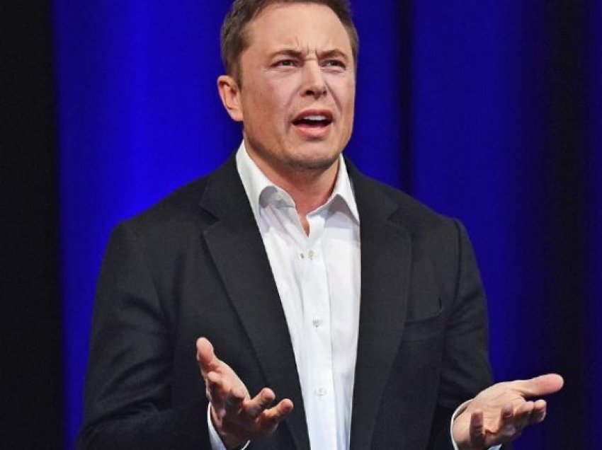 “Nuk do të kemi punë shkaku i AI”, Musk tregon se cili skenar duhet të realizohet për të ndodhur