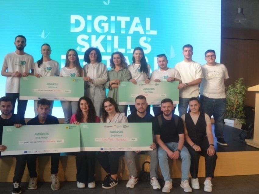 Universiteti ‘Kadri Zeka’ me dy çmime në `Digital Skills Festival`