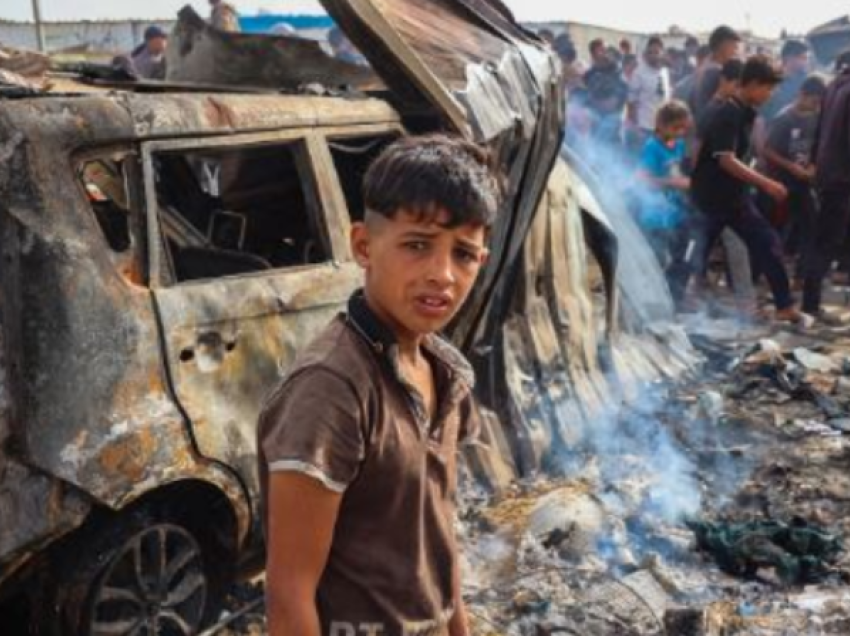UNRWA: Asnjë vend nuk është më i sigurt në Gaza