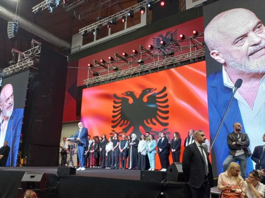 Media italiane i bëjnë jehonë takimit të Edi Ramës në Milano: Ngriti lart vlerat kombëtare të shqiptarëve