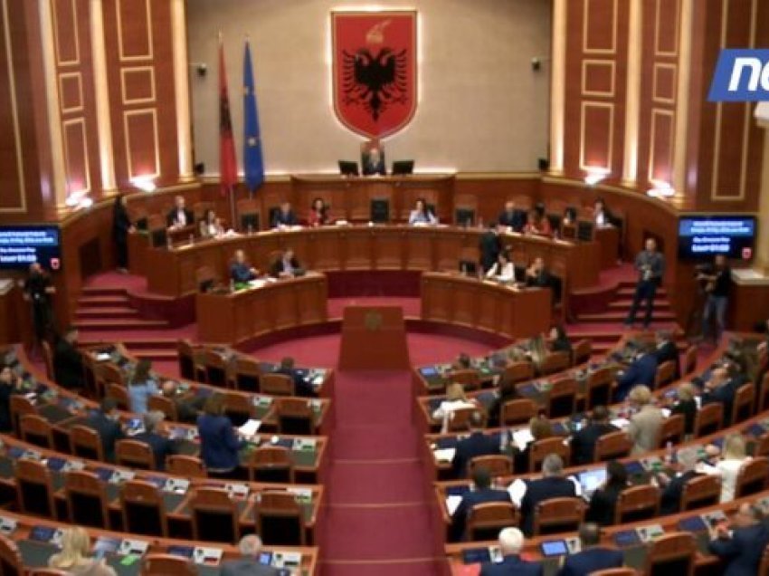 Pr/rezoluta e PS për korrupsionin/ Nga debatet, te numri i votave, çfarë pritet të ndodhë sot në Kuvend