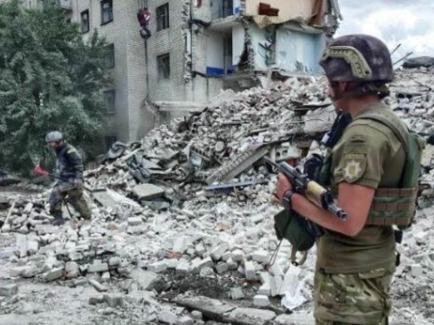 Ushtria ruse nuk ndalet, luftime intensive në Kupiansk dhe Pokrovsk