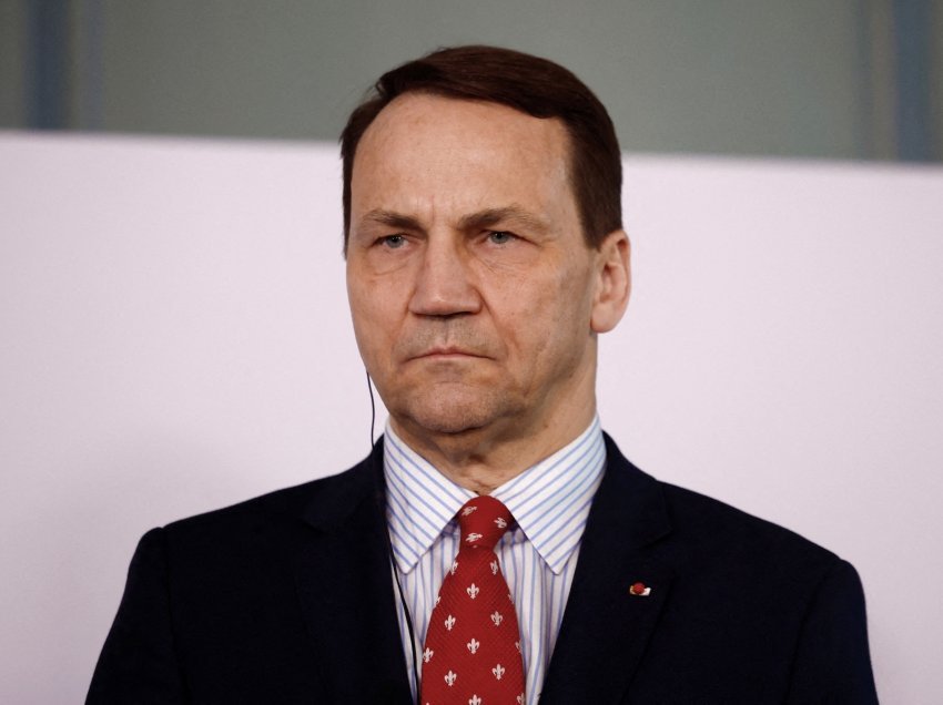 Ministri thotë se Polonia nuk duhet të përjashtojë dërgimin e trupave në Ukrainë