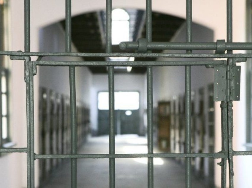 Arrestohet një 42-vjeçar në Gostivar, kërkohej për vuajtjen e dënimit me burg